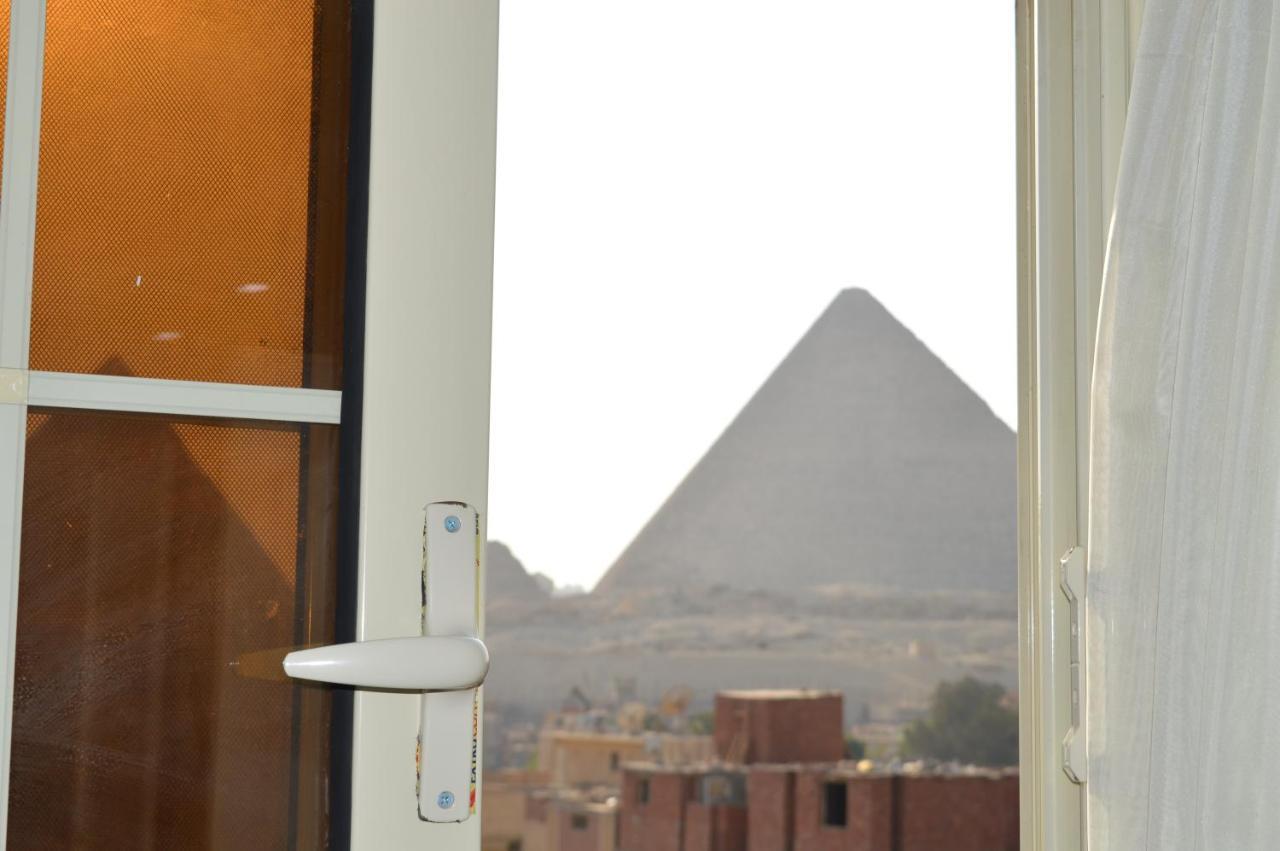 Magic Golden Pyramids View 호텔 Kafret el-Gabal 외부 사진