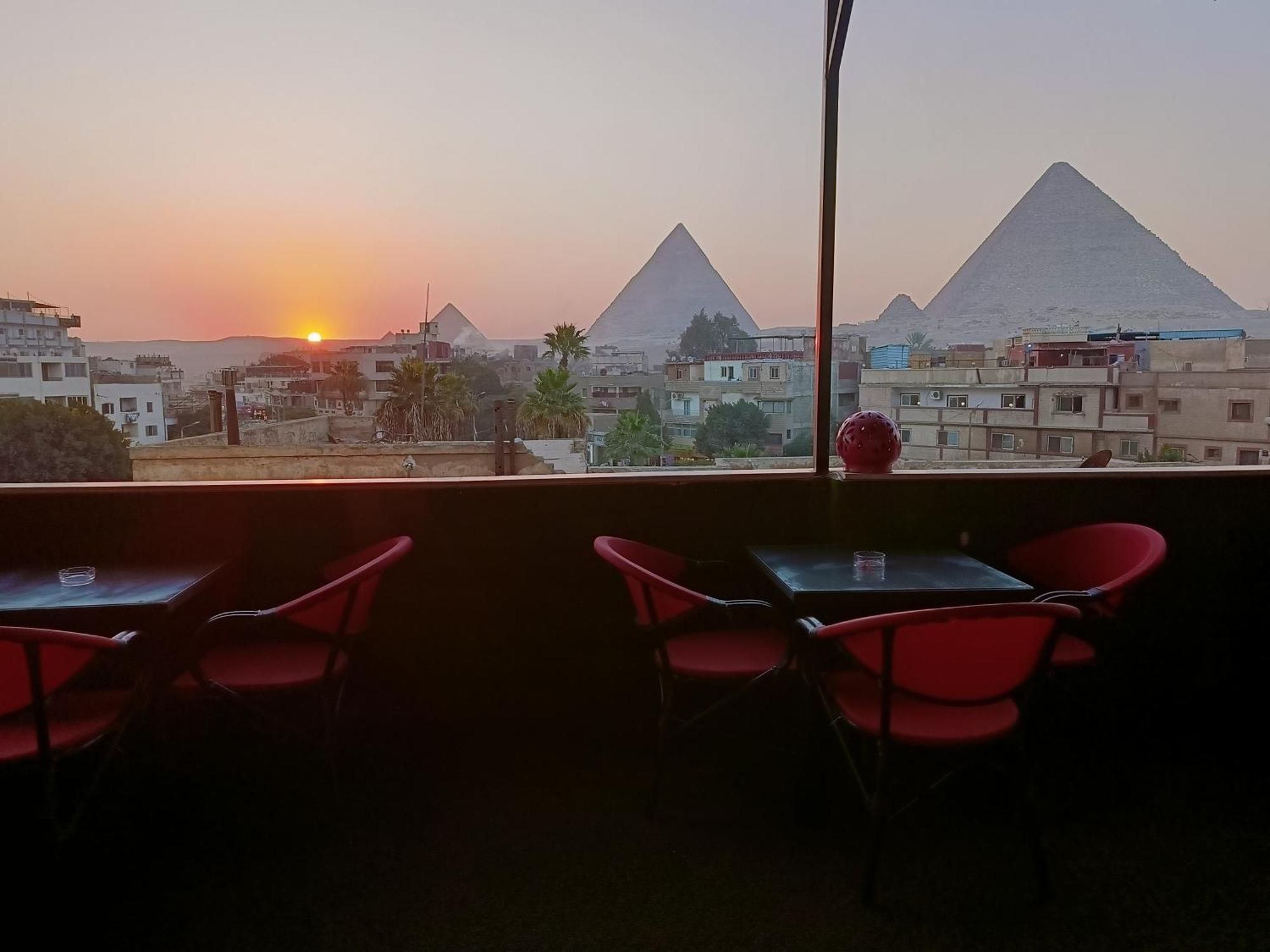 Magic Golden Pyramids View 호텔 Kafret el-Gabal 외부 사진