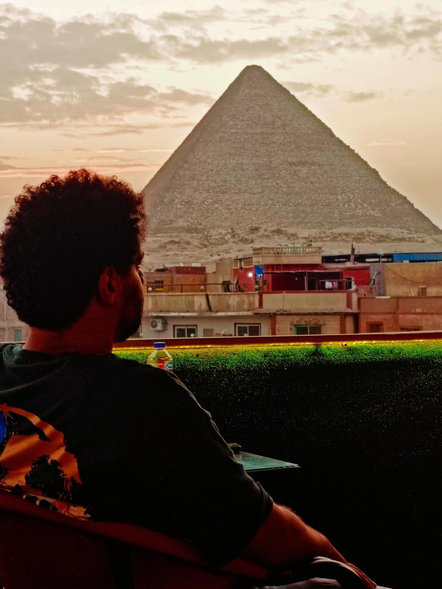 Magic Golden Pyramids View 호텔 Kafret el-Gabal 외부 사진
